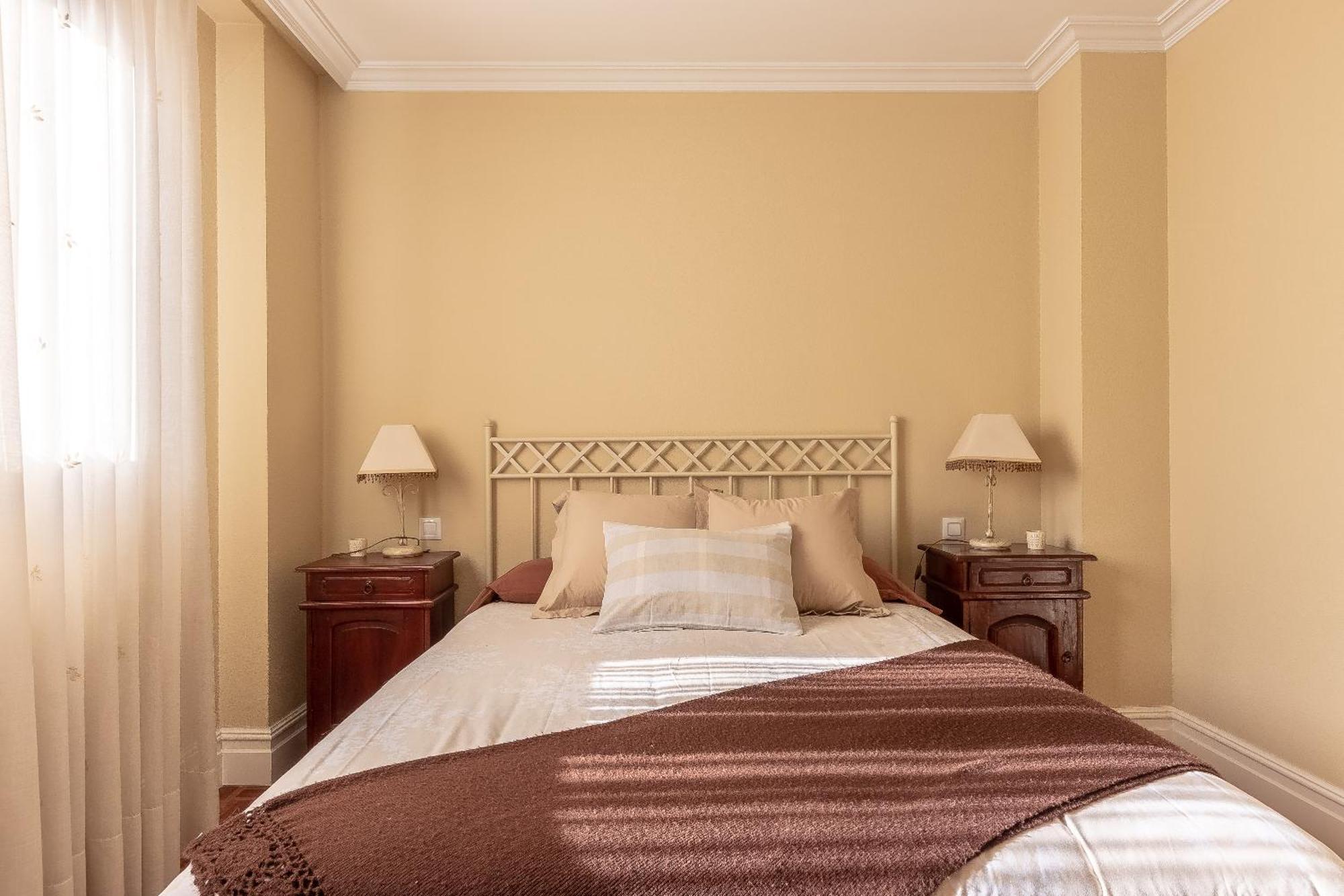 Grande Luminoso, Garaje, Arena, Casco Viejo Appartement *